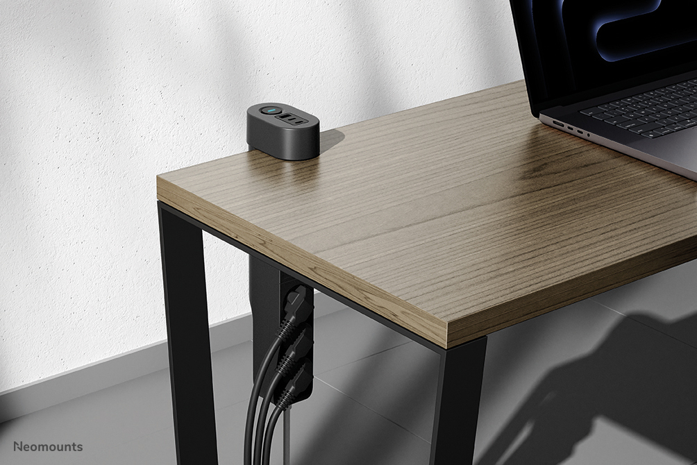 Desk Socket With Clamp And USB-C And USB-A Ports - Black