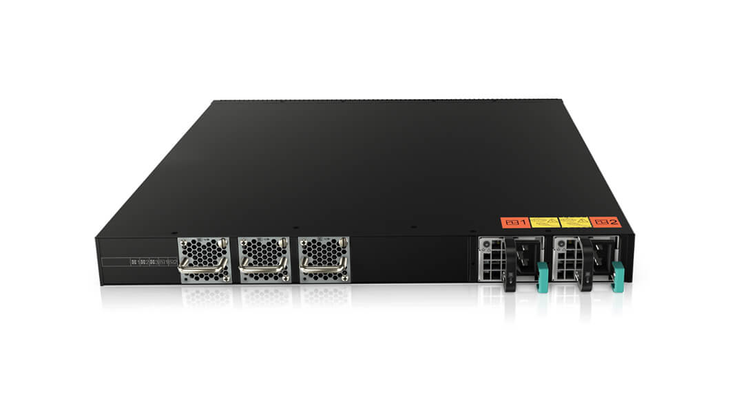 ThinkSystem NE1032 RackSwitch (Front to Rear)