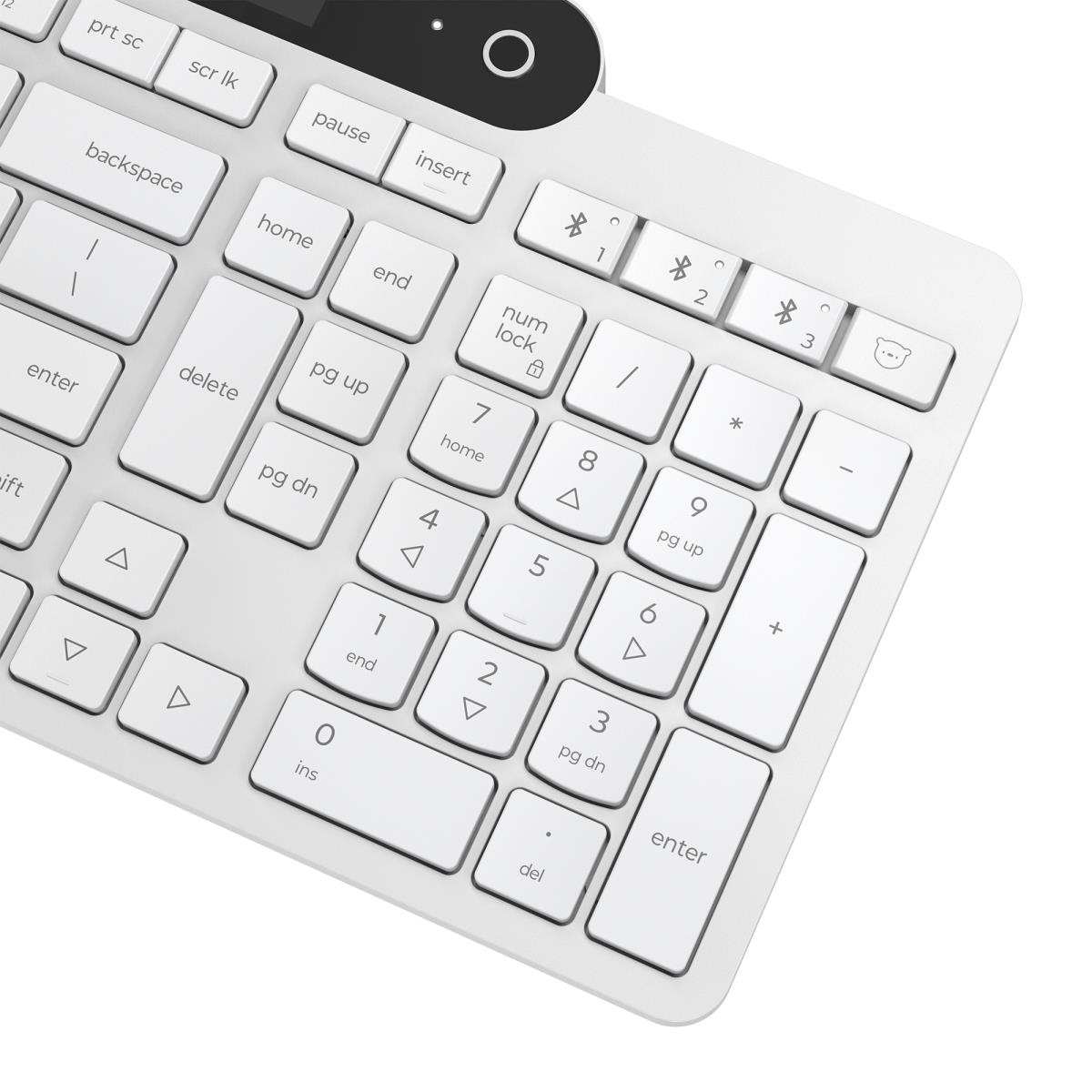 800 Self-Charging Bluetooth Keyboard - US Euro103P