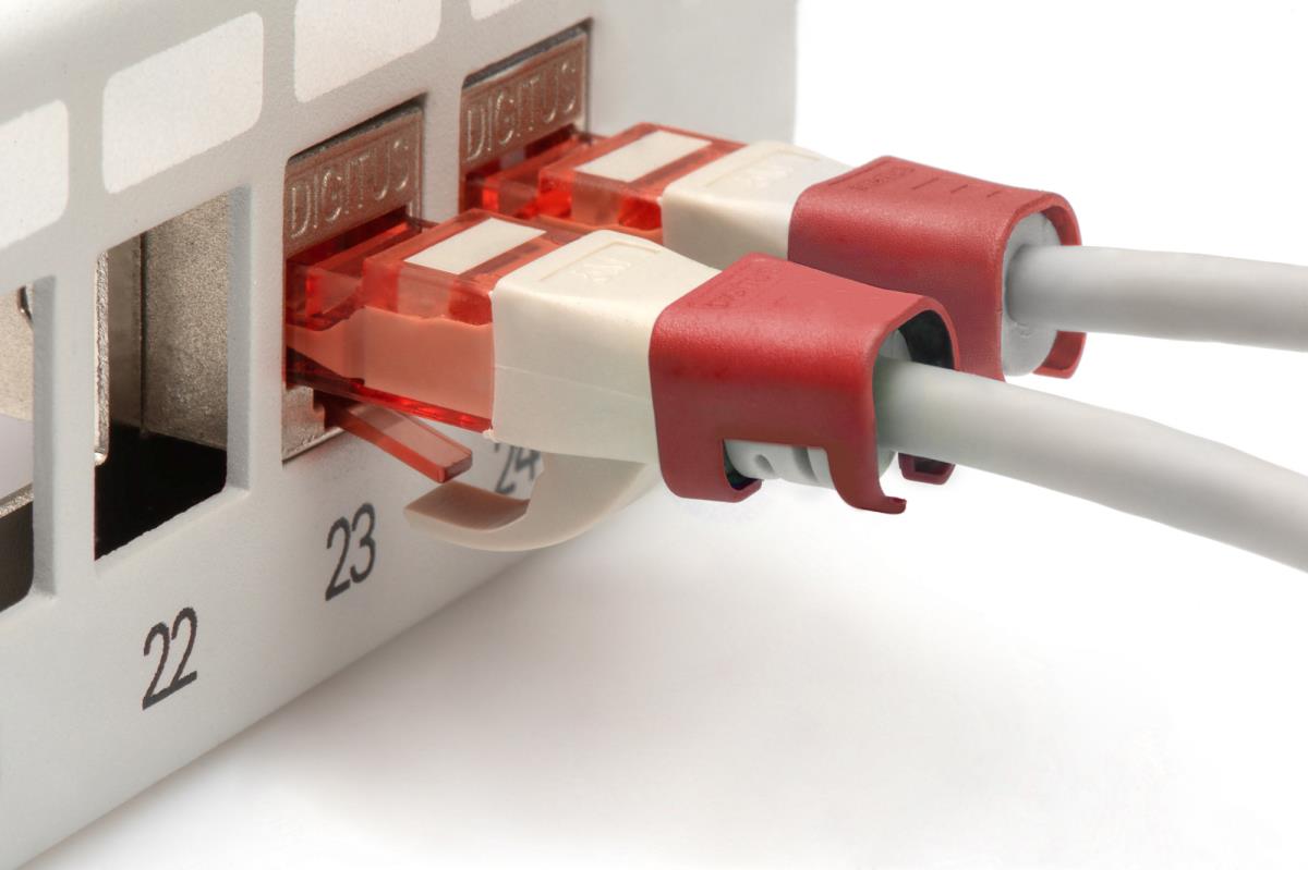 Color clIPS for RJ 45 cable 100 pcs Red