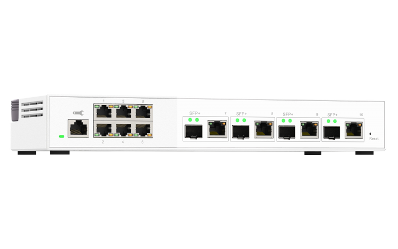 Switch Webmanged QSW-M2106-4C 6P2.5GBPS 4P10GBPS SFP+/ NBASE-T Combo