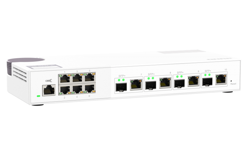Switch Webmanged QSW-M2106-4C 6P2.5GBPS 4P10GBPS SFP+/ NBASE-T Combo