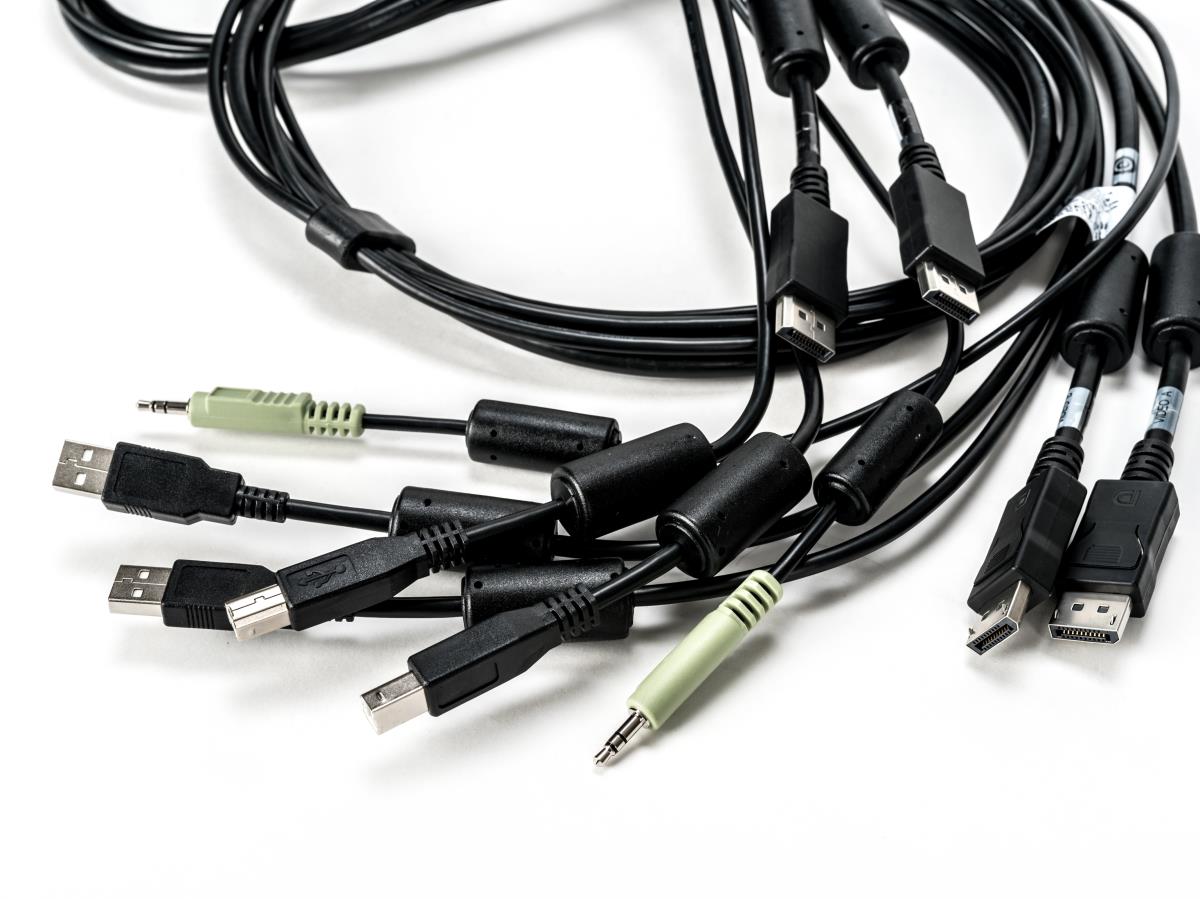 Avocent KVM Cable - USB Keyboard, Mouse & Dual Head DisplayPort Video Cable With Speakers & CAC 1.8m