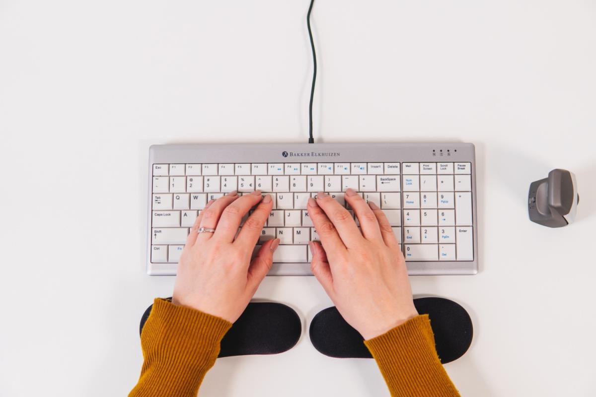 Goldtouch Wrist Rest