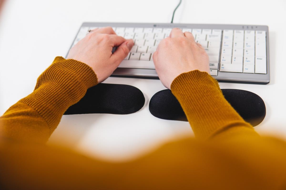 Goldtouch Wrist Rest
