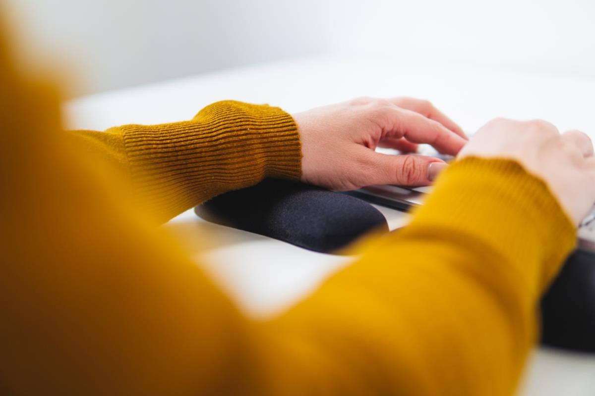 Goldtouch Wrist Rest