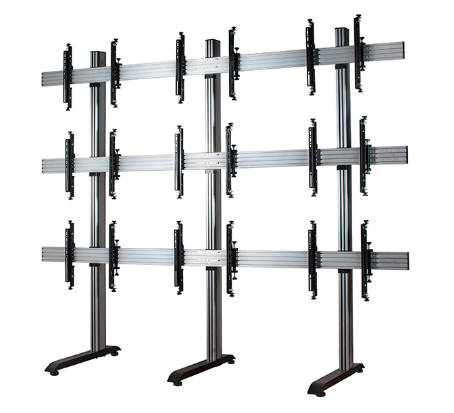 Monitor Mount - Wall - 3 X 3 Monitor - Up To 46-55in - Black / Silver