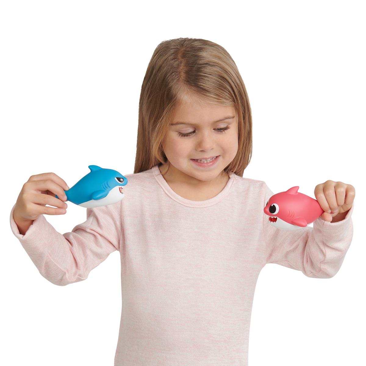 Baby Shark- Bath Squirt Toys 4-pack