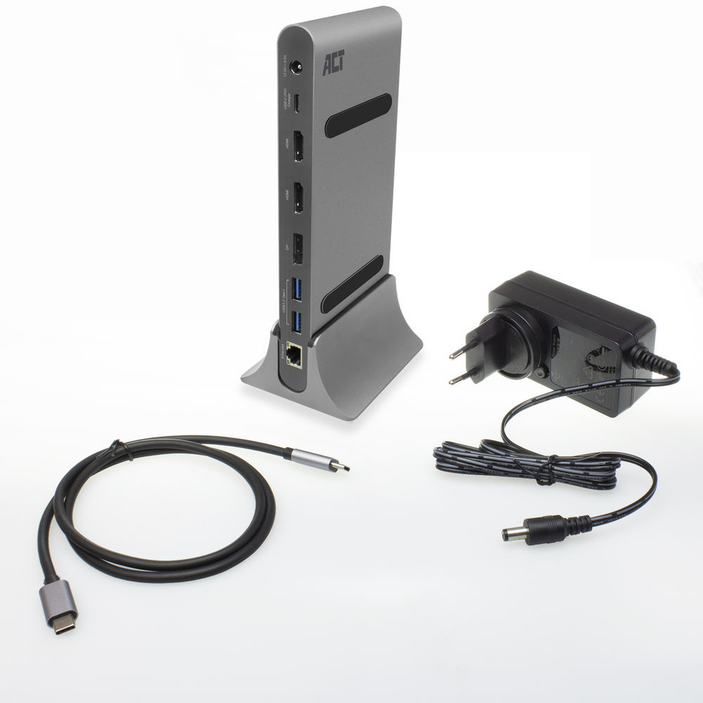 USB-C Docking Station 3 Monitor 2x HDMI 1x DisplayPort Ethernet USB-C 3x USB-A Card Reader Audio