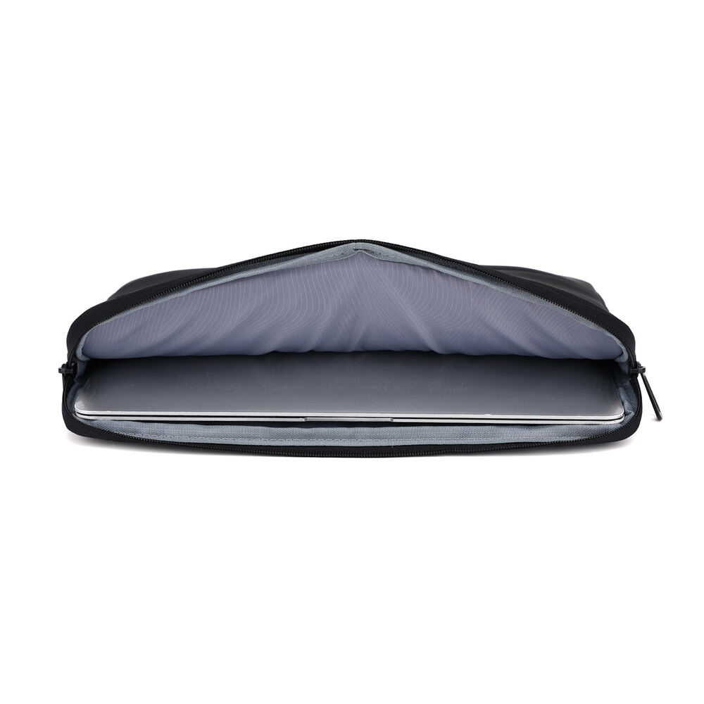 Suburb Laptop Sleeve 15.6 Made From Recycled Plastic Bottles
