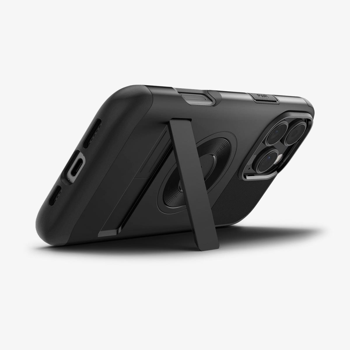 iPhone 16 Pro Max CaseSlim Armor MagFit Black
