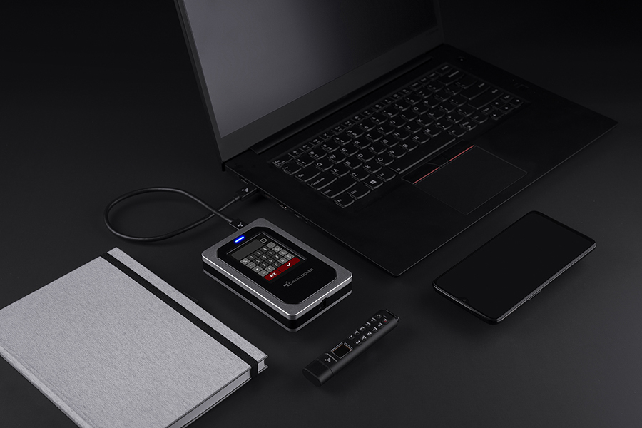 Sentry K300 - 64GB USB Stick - USB 3.1 - Encrypted