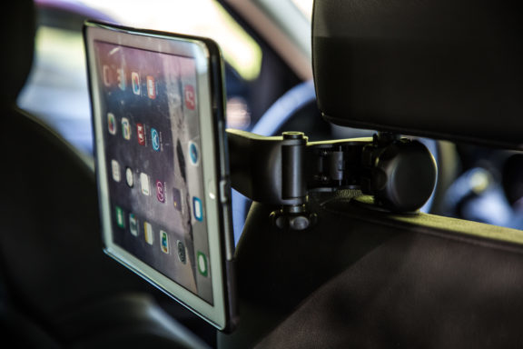 U.fix Universal Car Tablet Kit