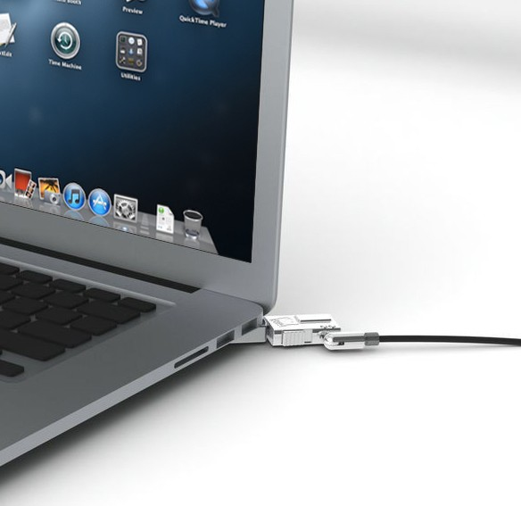 Mbpro Ret 15 Security Case -no Cablelock
