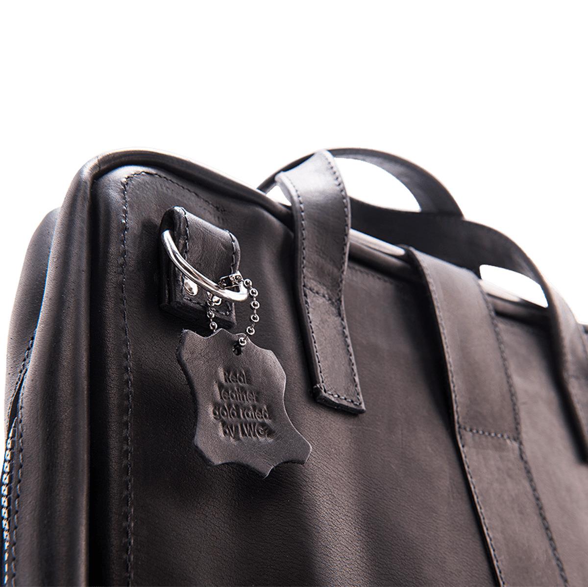 Viva - 15.6in - Notebook Case - Leather - Black