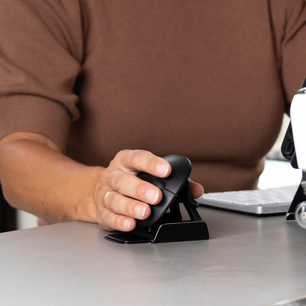 R-go Twister Ambidextrous Ergonomic Mouse - Wired/wireless Bluetooth